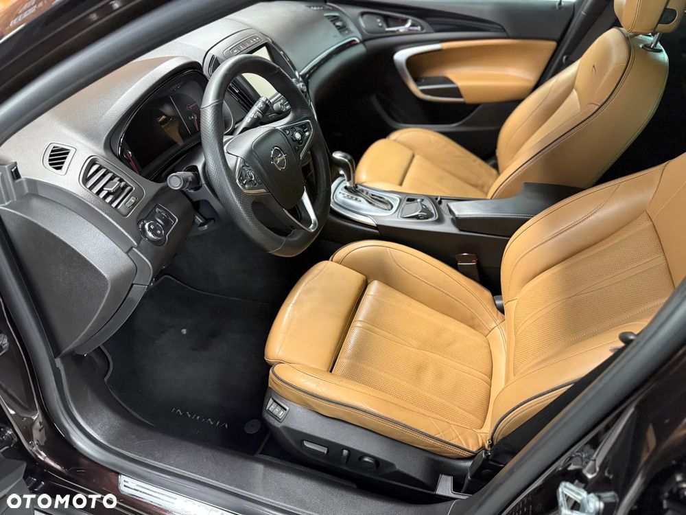 Opel Insignia 2.0 Bi Turbo CDTI 4x4 - 30
