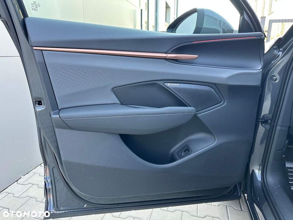 Cupra Terramar 1.5 eTSI mHEV DSG - 13