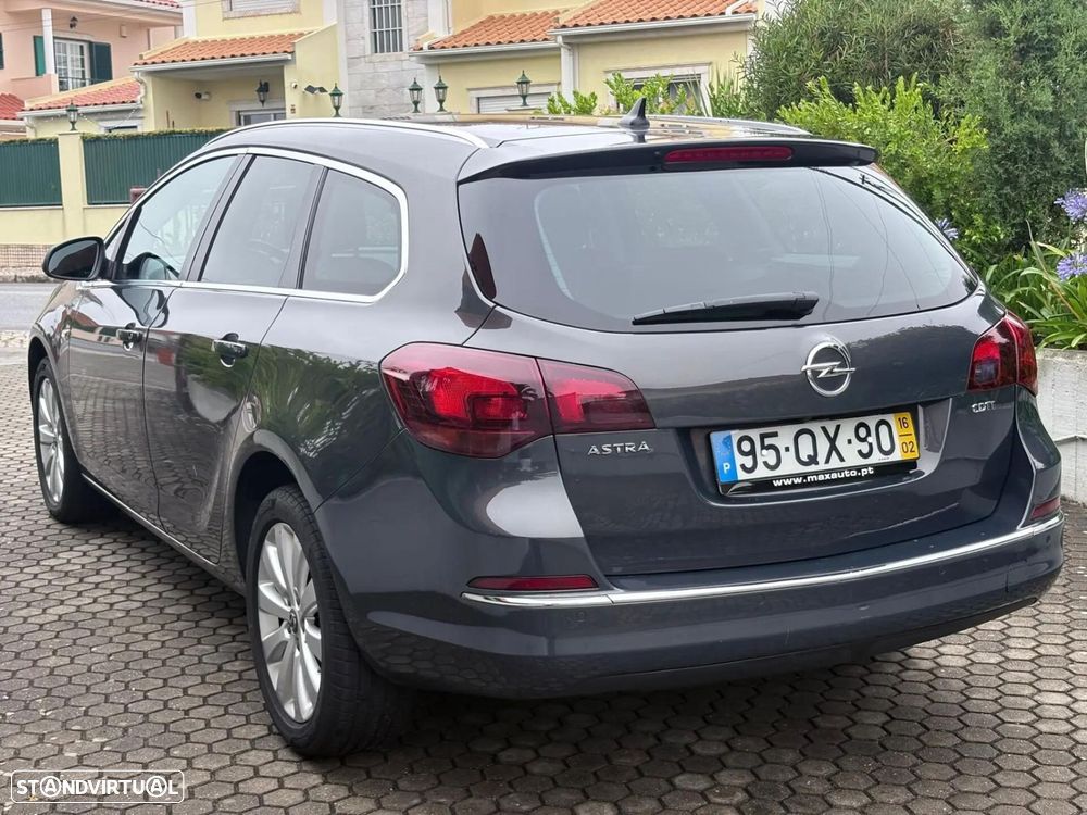 Opel Astra Sports Tourer 1.6 CDTi Executive S/S - 25