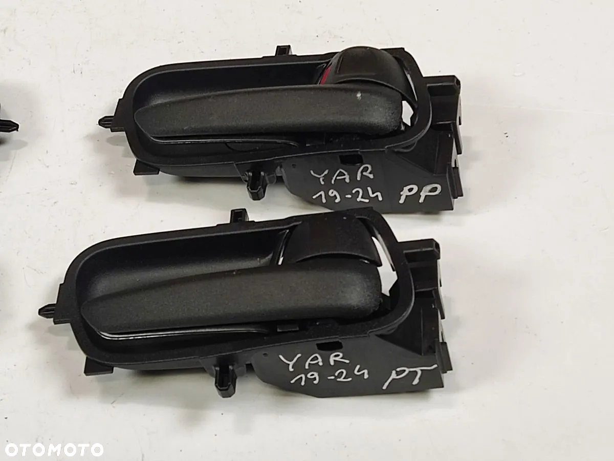 TOYOTA YARIS 19-24r Klamka Wewnętrzna Przód Tył Prawa Lewa - 2