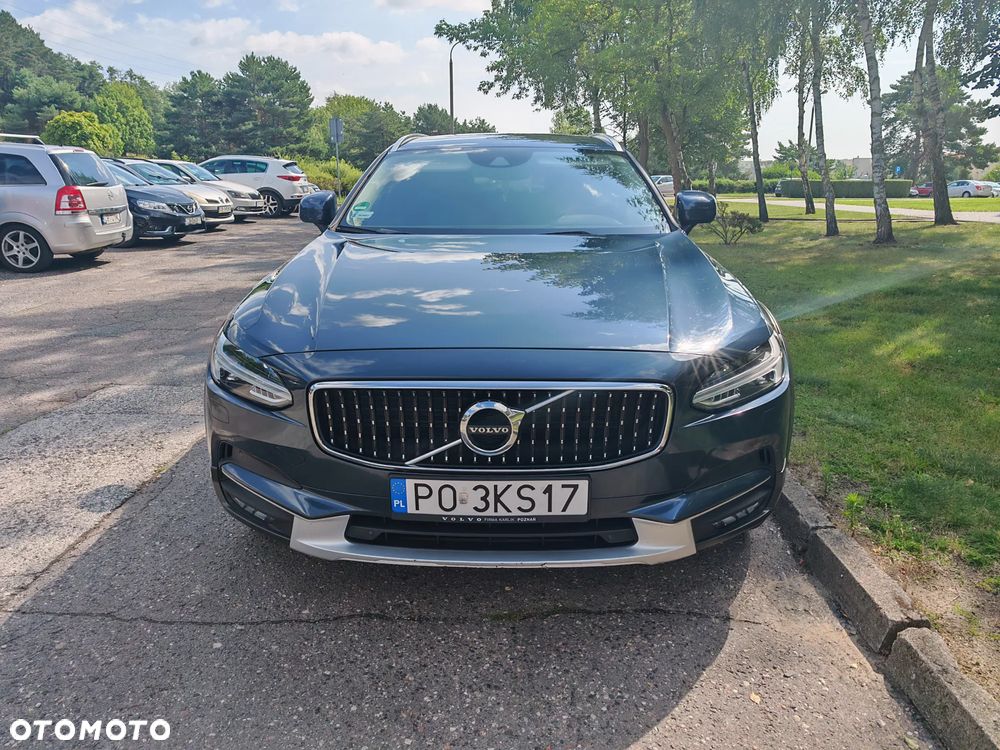 Volvo V90 Cross Country D5 SCR AWD - 2