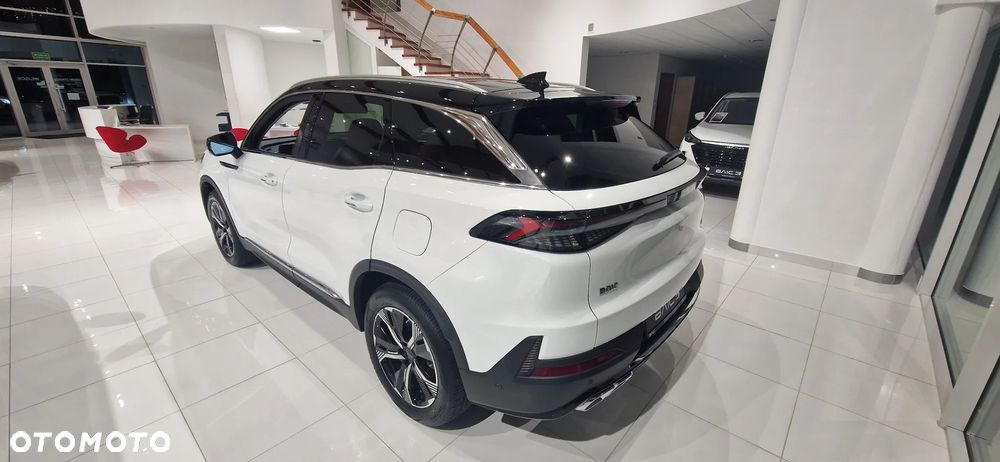 BAIC 7 1.5T Luxury DCT - 7