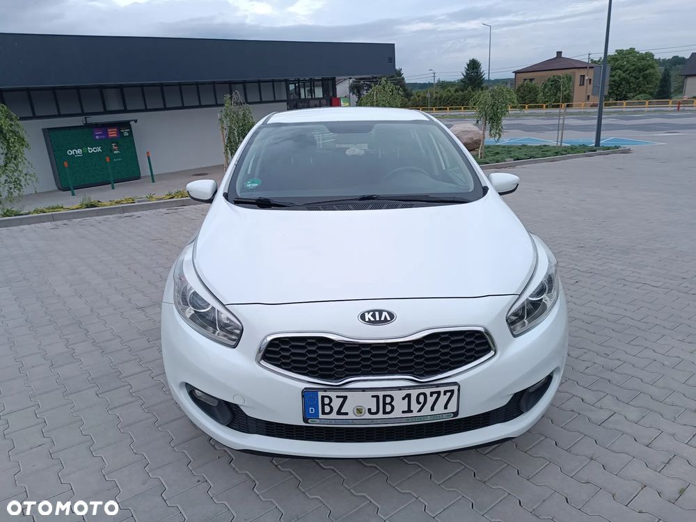 Kia Ceed 1.4 CVVT Vision - 16