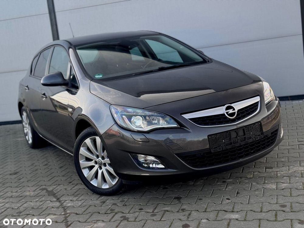 Opel Astra 1.4 Turbo Edition - 11