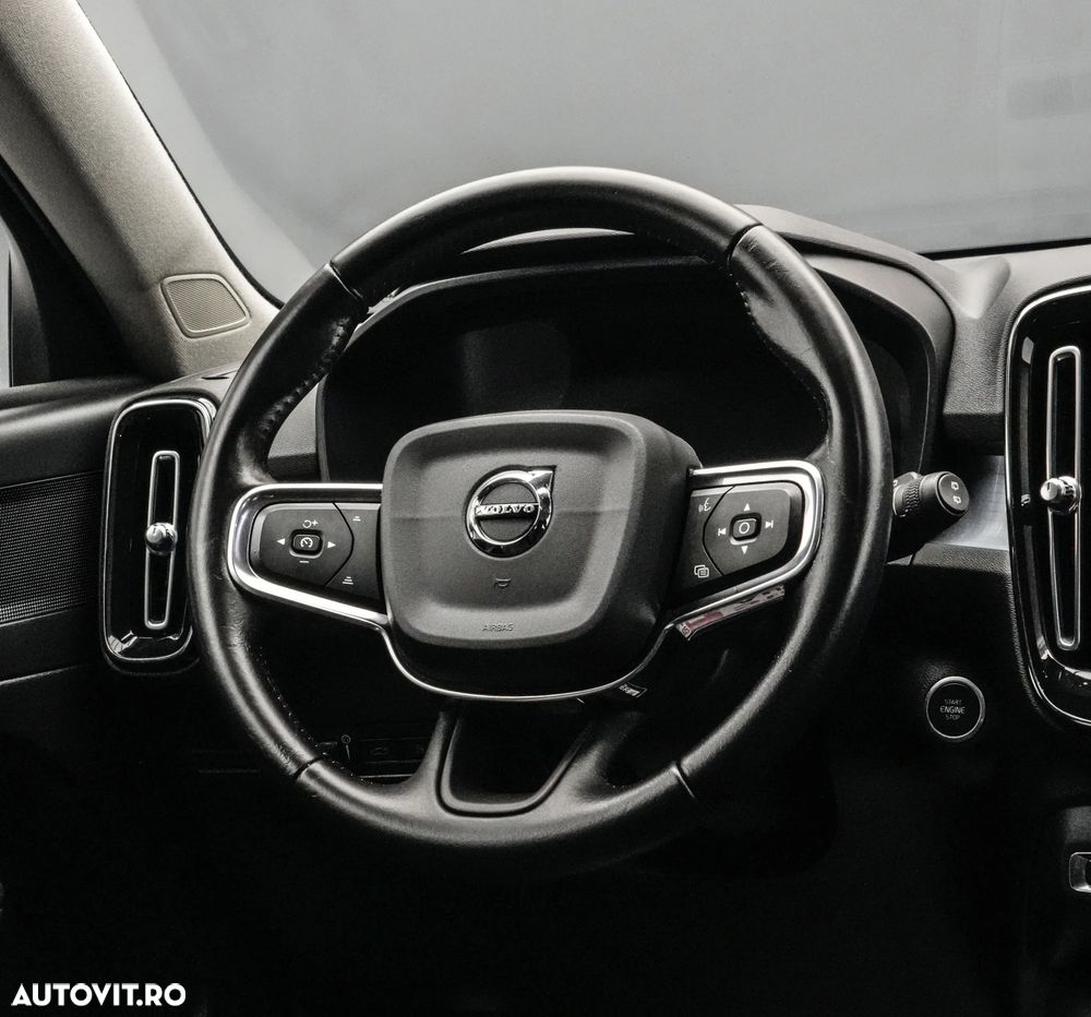 Volvo XC 40 Recharge T5 Twin Engine AT7 Inscription Expression - 17