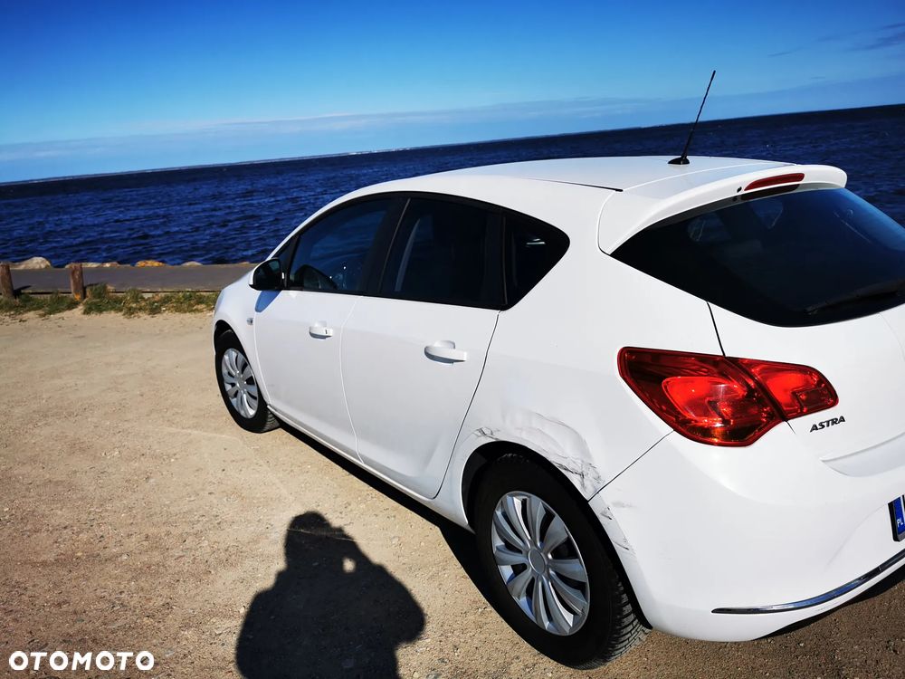 Opel Astra 1.6 CDTI Enjoy - 12