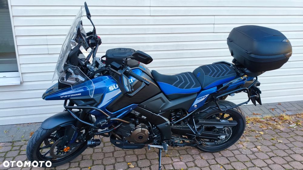 Suzuki V-STROM