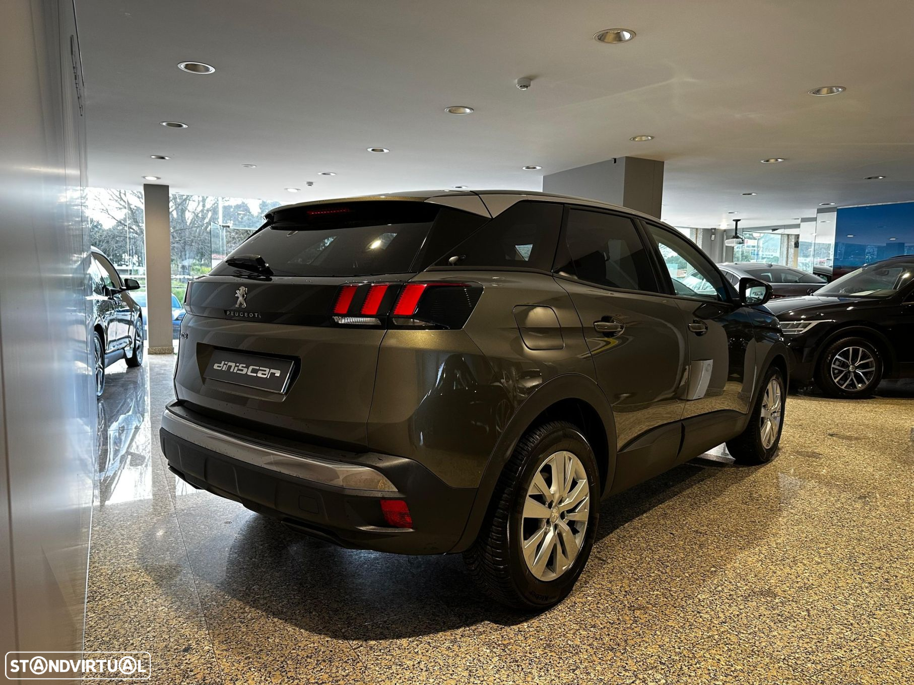 Peugeot 3008 1.5 BlueHDi Active Pack EAT8 - 26