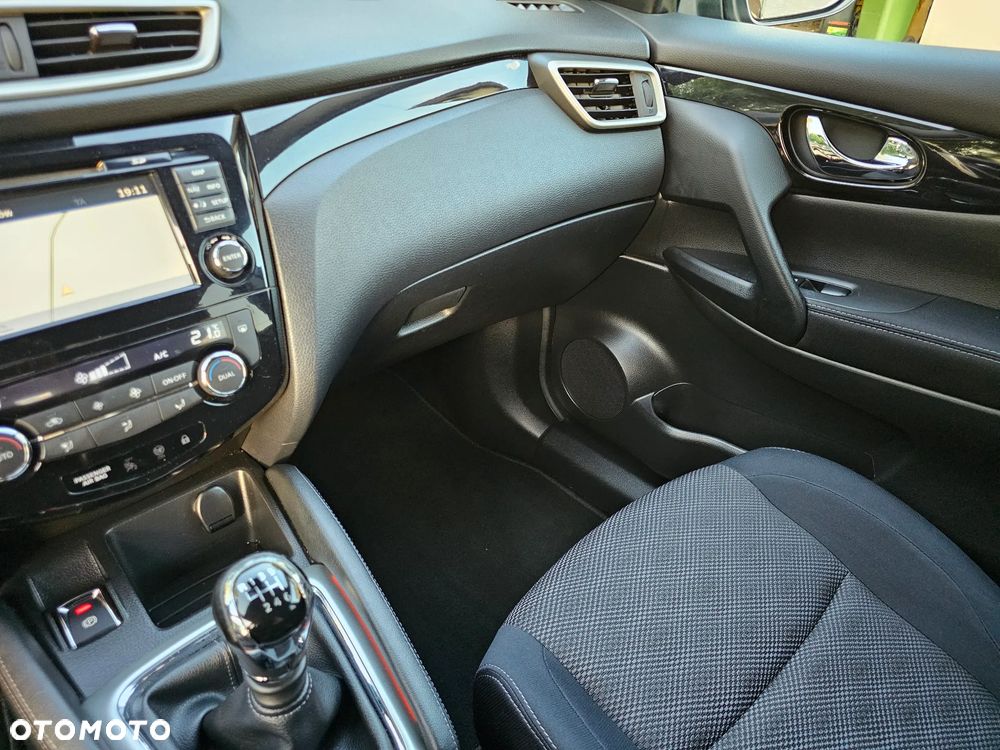 Nissan Qashqai 1.6 DIG-T Tekna+ - 21