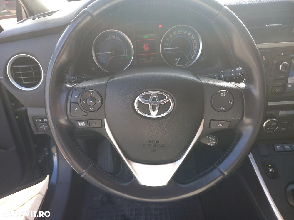 Toyota Auris 1.8 VVT-i Hybrid Automatik Comfort - 17