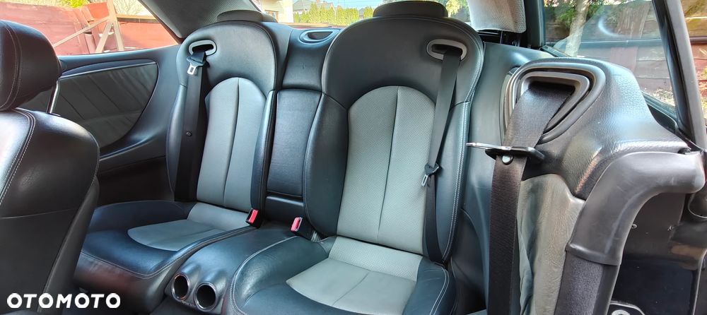 Mercedes-Benz CLK - 18