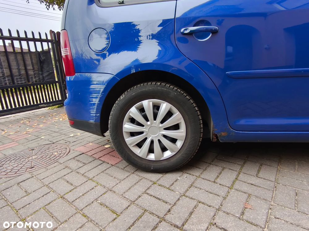 Volkswagen Touran - 13