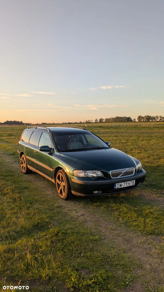 Volvo V70 - 1