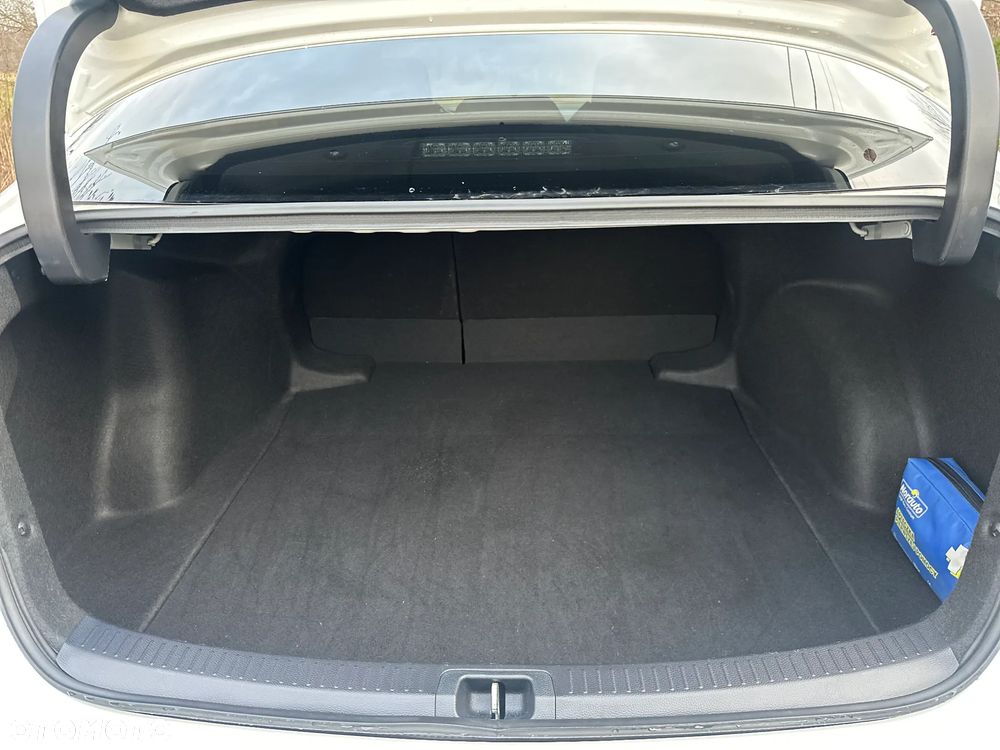 Toyota Corolla 1.8 Hybrid GPF GR Sport - 11