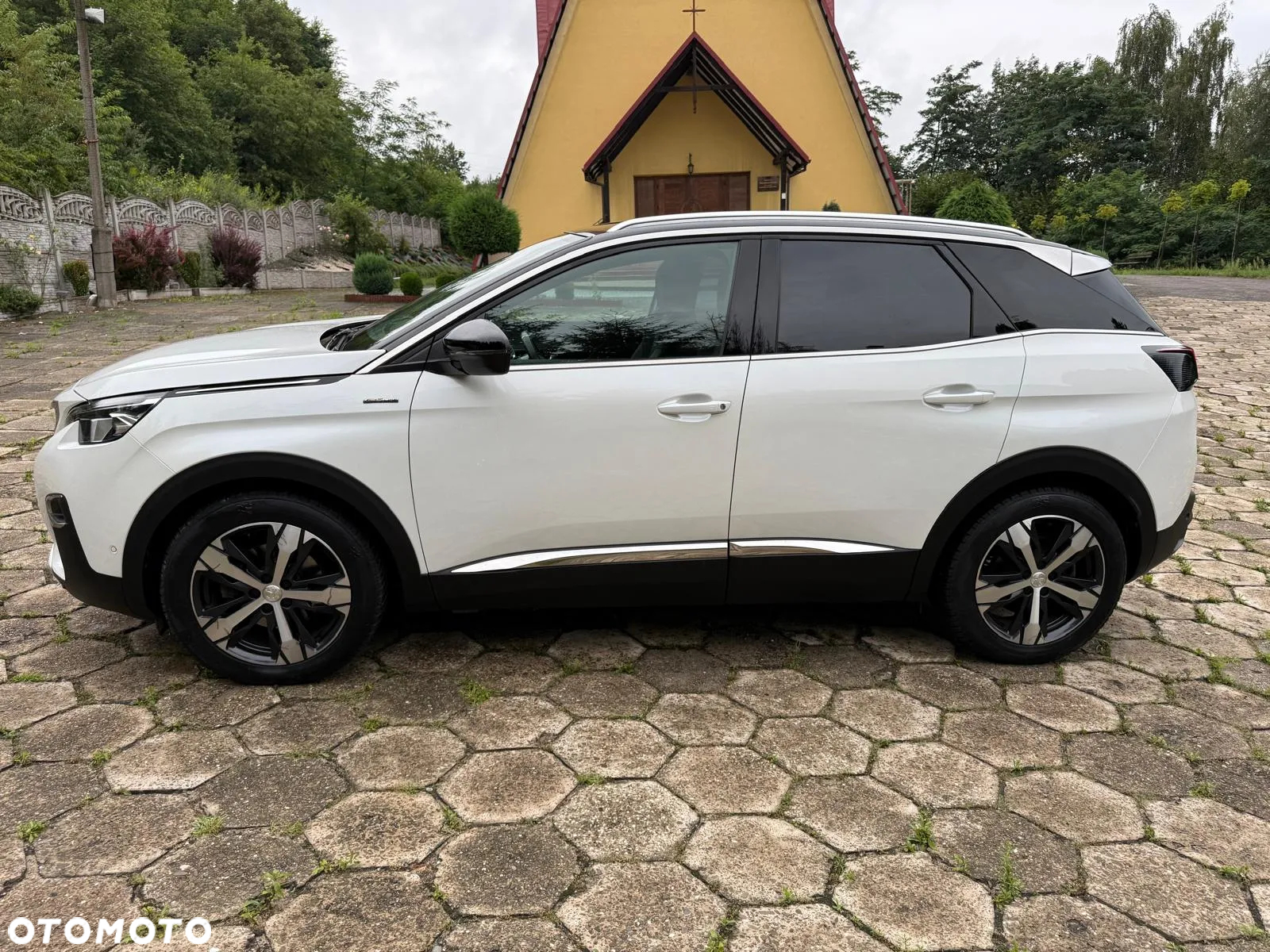 Peugeot 3008 1.6 PureTech GPF GT Line S&S EAT8 - 10