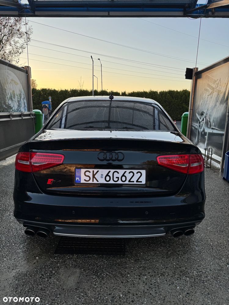 Audi S4 Limousine - 13