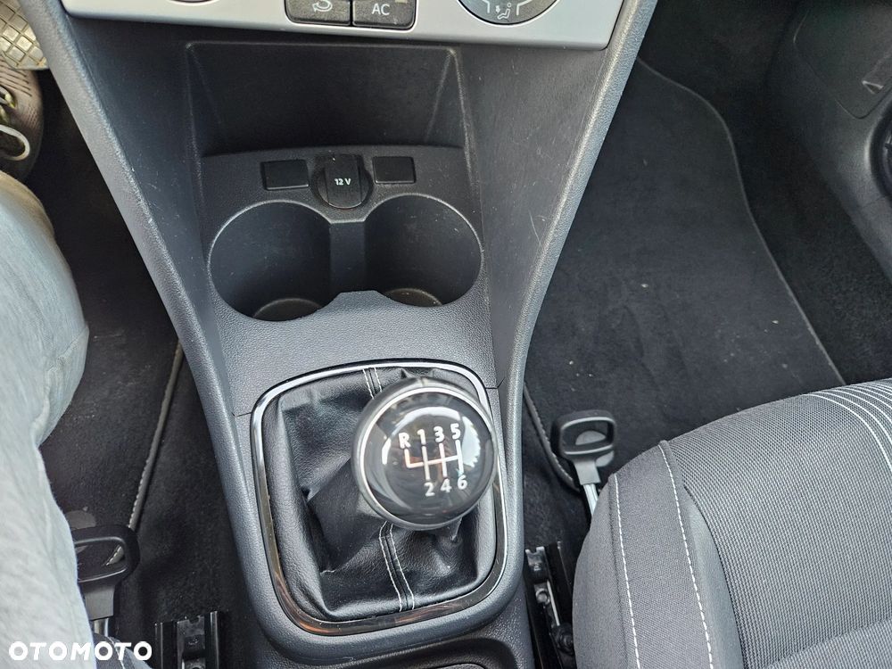 Volkswagen Polo 1.2 TSI Blue Motion Technology MATCH - 18