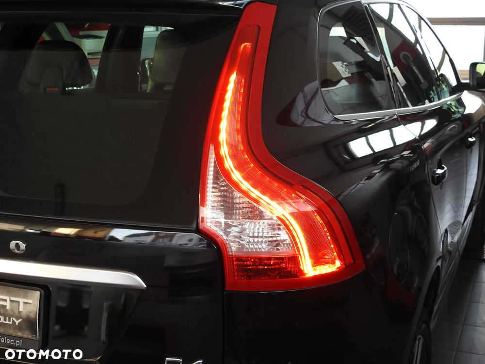 Volvo XC 60 D4 Drive-E R-Design Momentum - 29