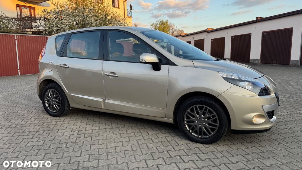 Renault Scenic 1.6 16V 110 Xmod Paris - 5