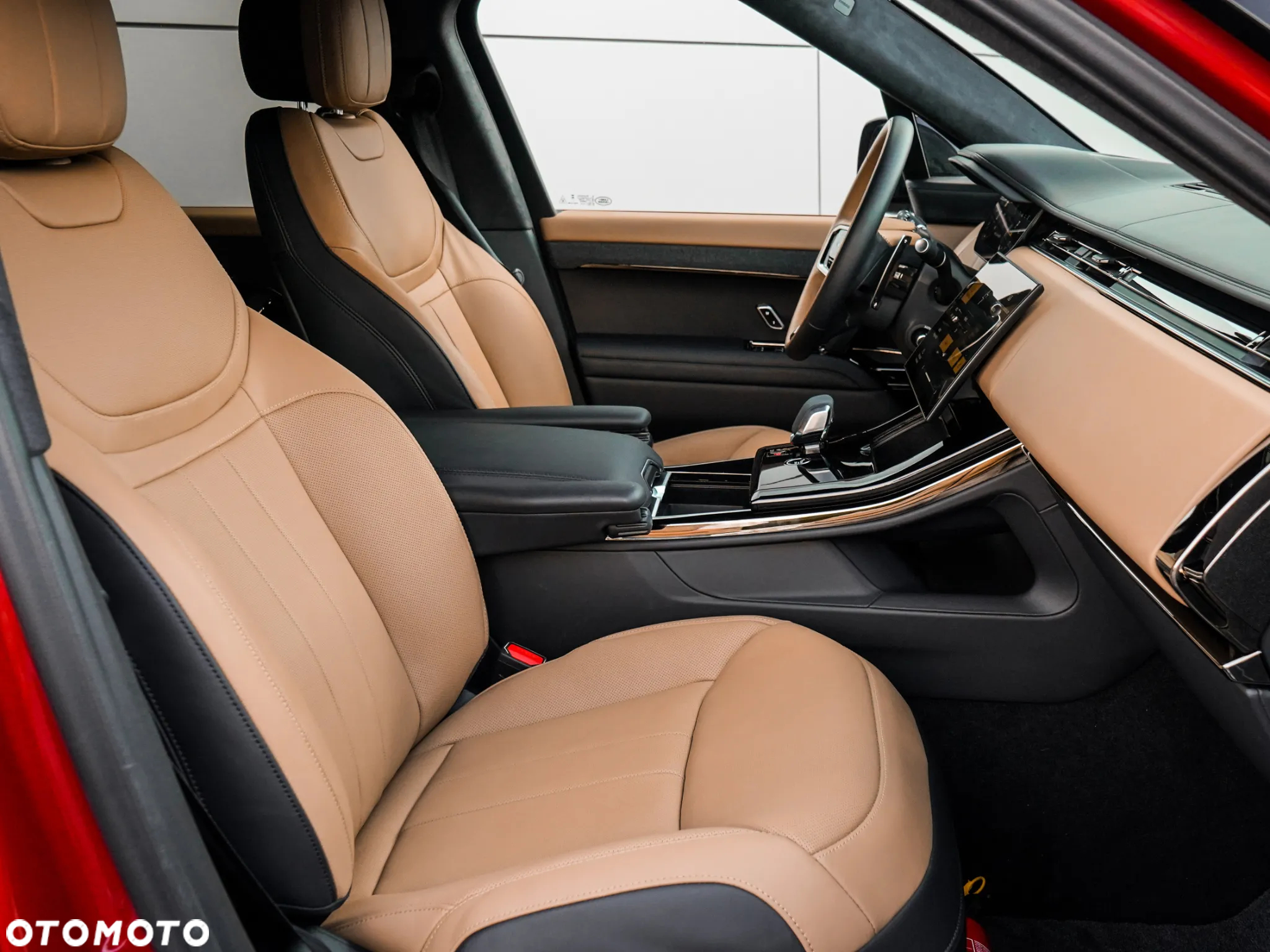 Land Rover Range Rover Sport ver-s-3-0-p550e-phev-autobiography - 26