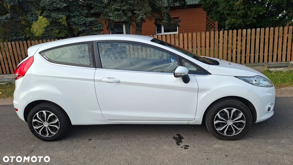 Ford Fiesta 2009 photo 5