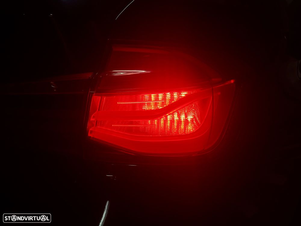 BMW 318 d Touring xDrive Advantage - 18