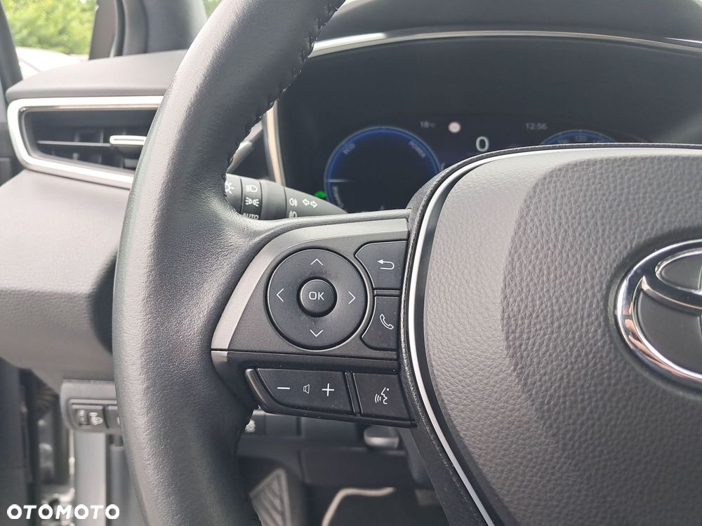 Toyota Corolla 1.8 Hybrid Comfort - 23
