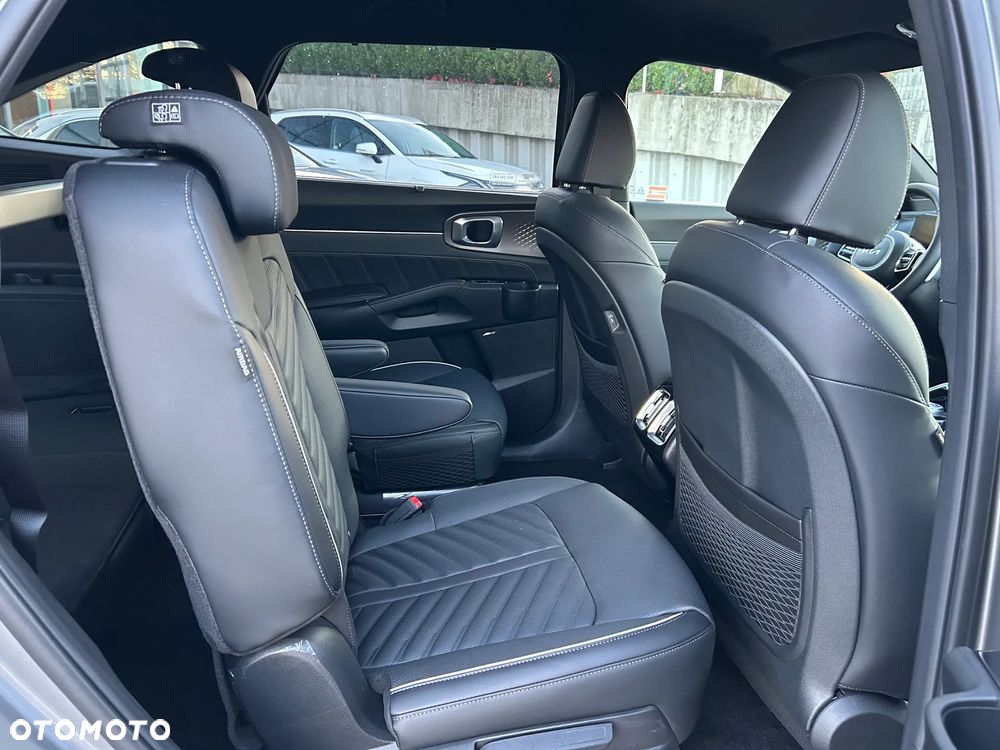 Kia Sorento 1.6 T-GDI HEV Prestige Line AWD 6os - 12