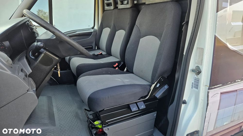 Iveco DAILY 40C15 35C L3H2 BLASZAK SREDNIAK HAK 3500 KG - 17