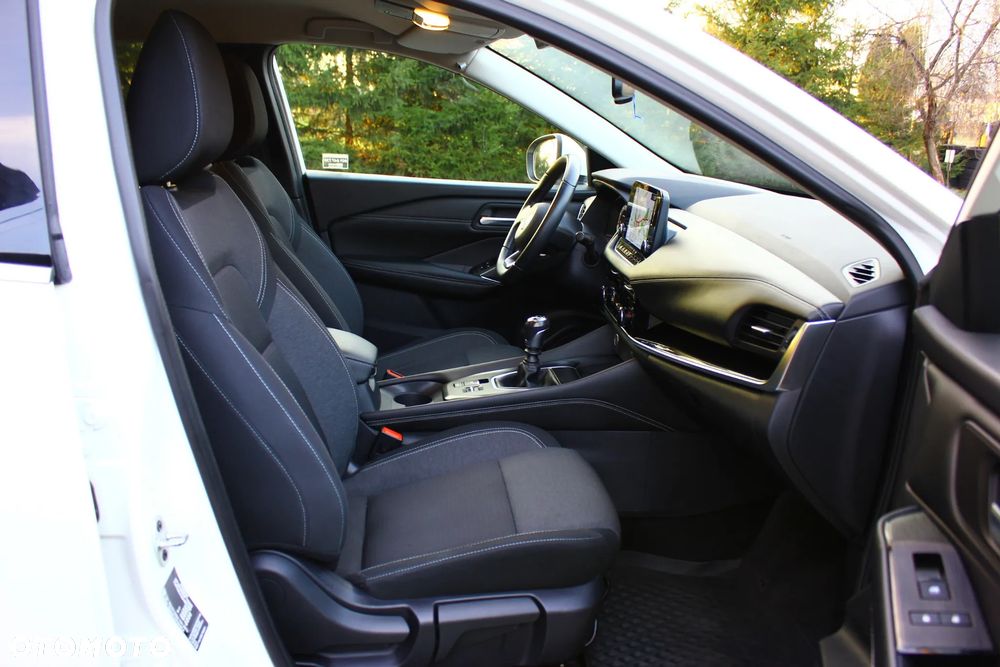 Nissan Qashqai 1.3 DIG-T N-Connecta EU6d - 38