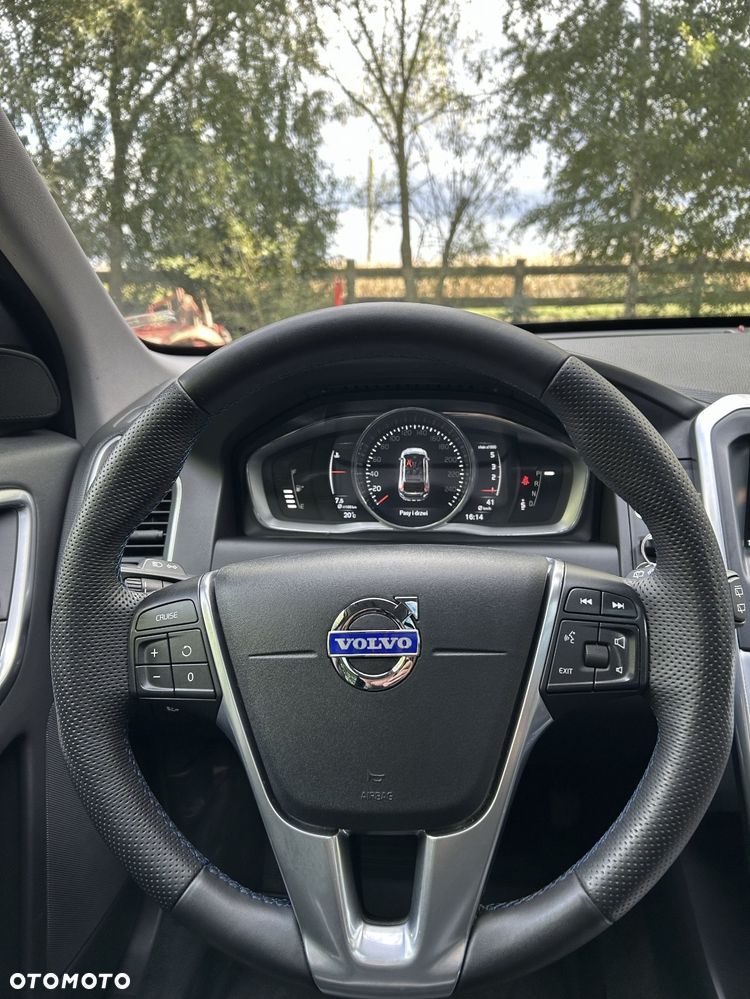 Volvo XC 60 D4 Drive-E Summum - 10