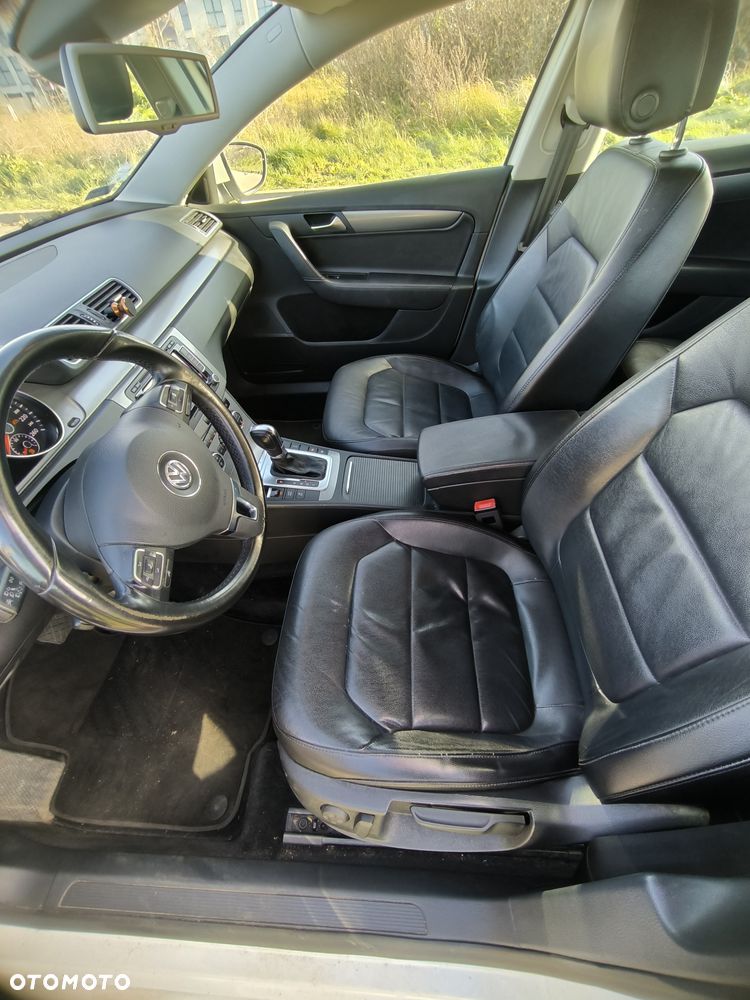 Volkswagen Passat 2.0 TDI DSG BlueMotion Technology Comfortline - 7