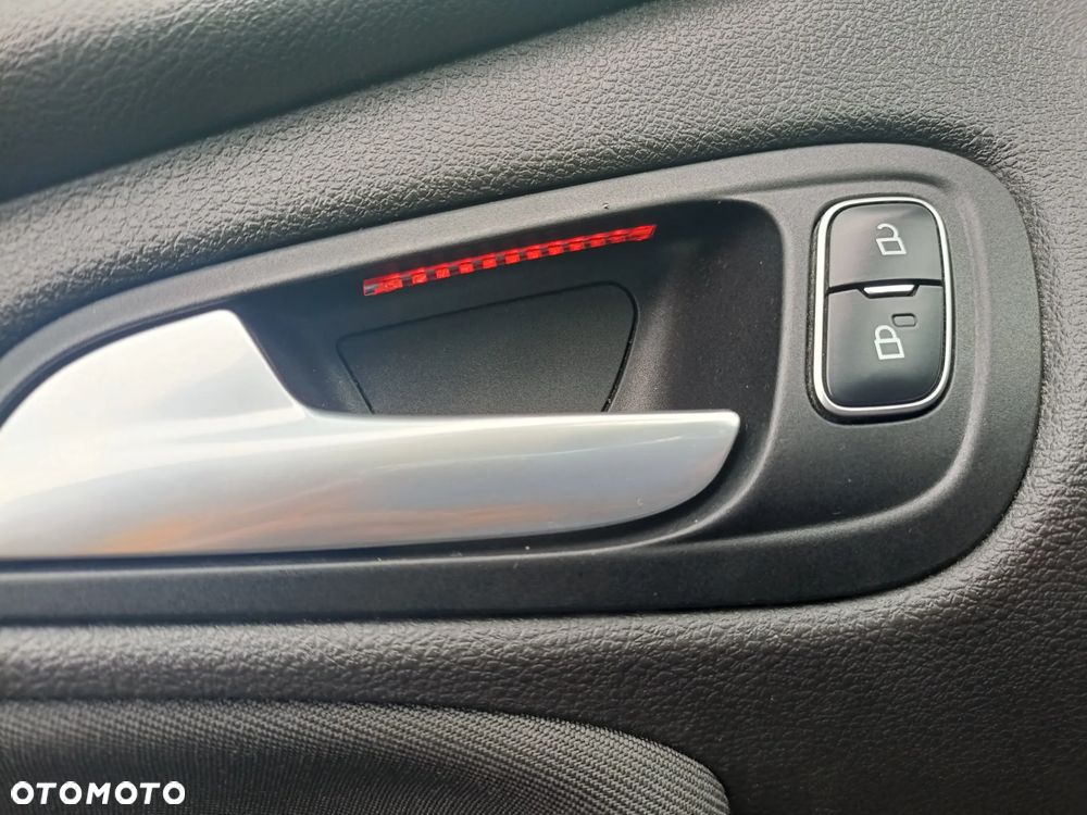 Ford Focus 1.0 EcoBoost Active Business - 3