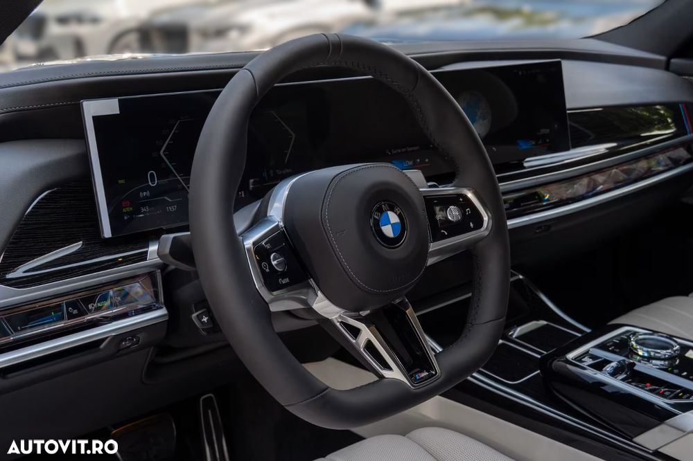 BMW Seria 7 740d xDrive - 18