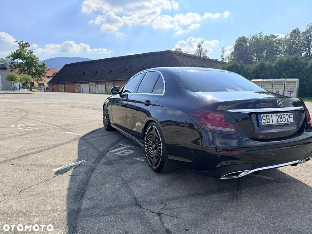 Mercedes-Benz Klasa E 220 d AMG - 4