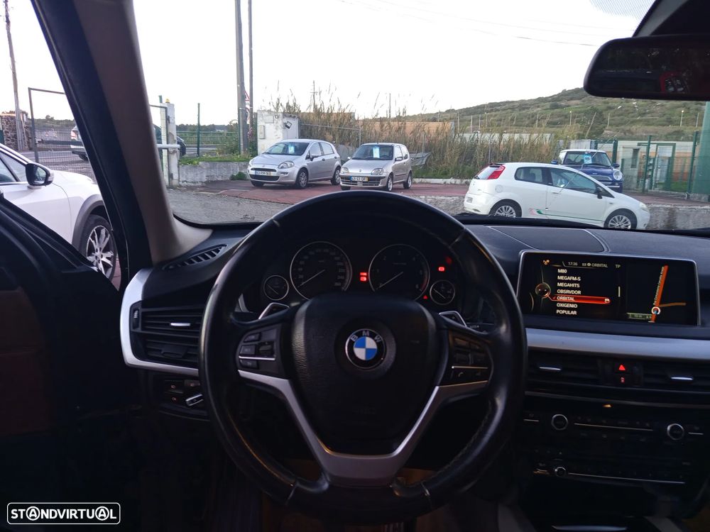 BMW X5 25 d sDrive Comfort 7L - 14