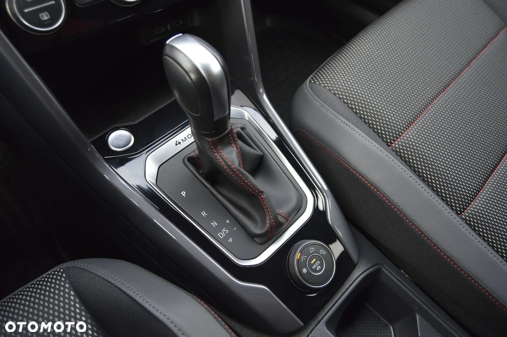 Volkswagen T-Roc 2.0 TSI 4Motion Style DSG - 19