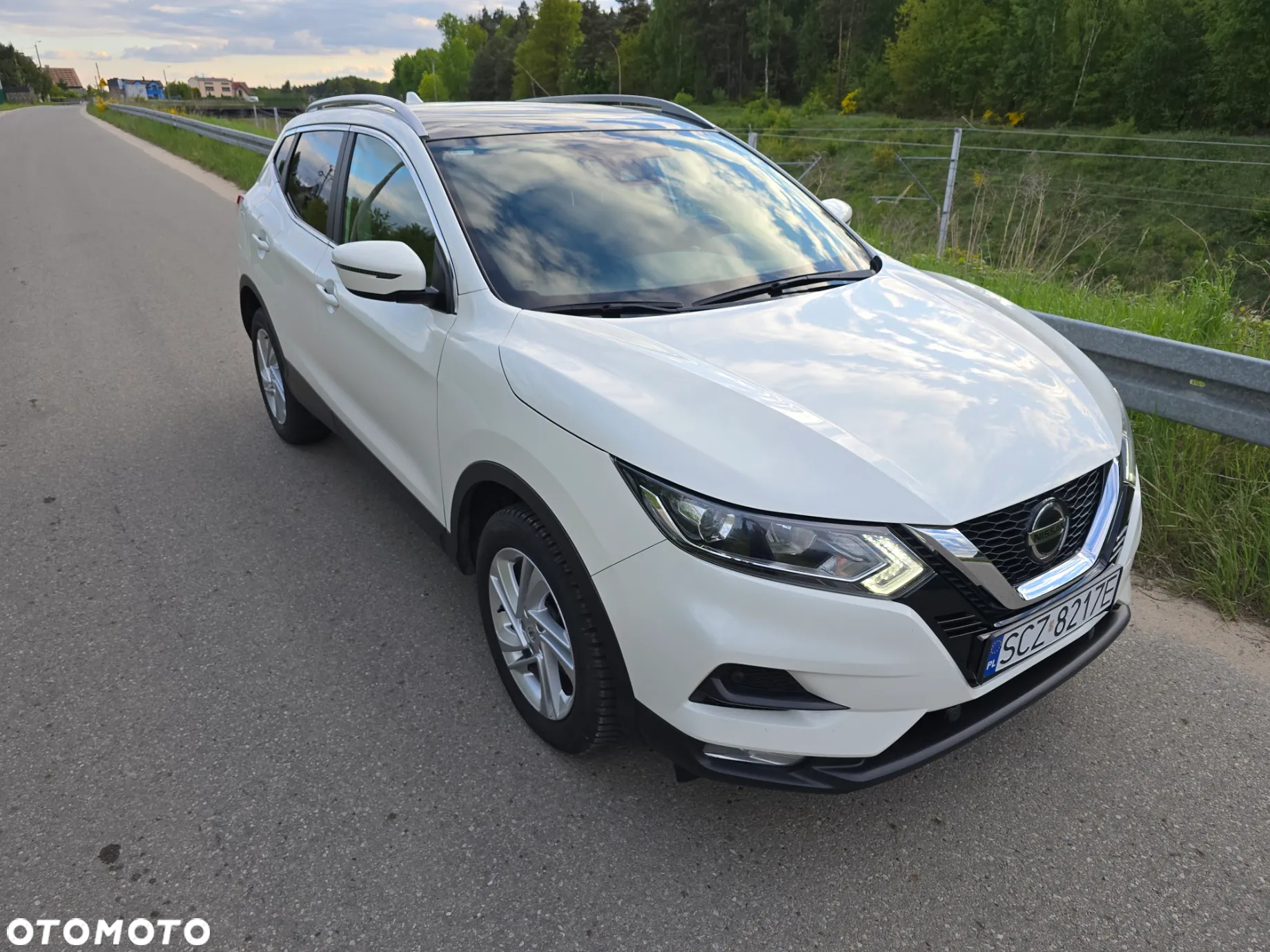 Nissan Qashqai 1.3 DIG-T Tekna - 29