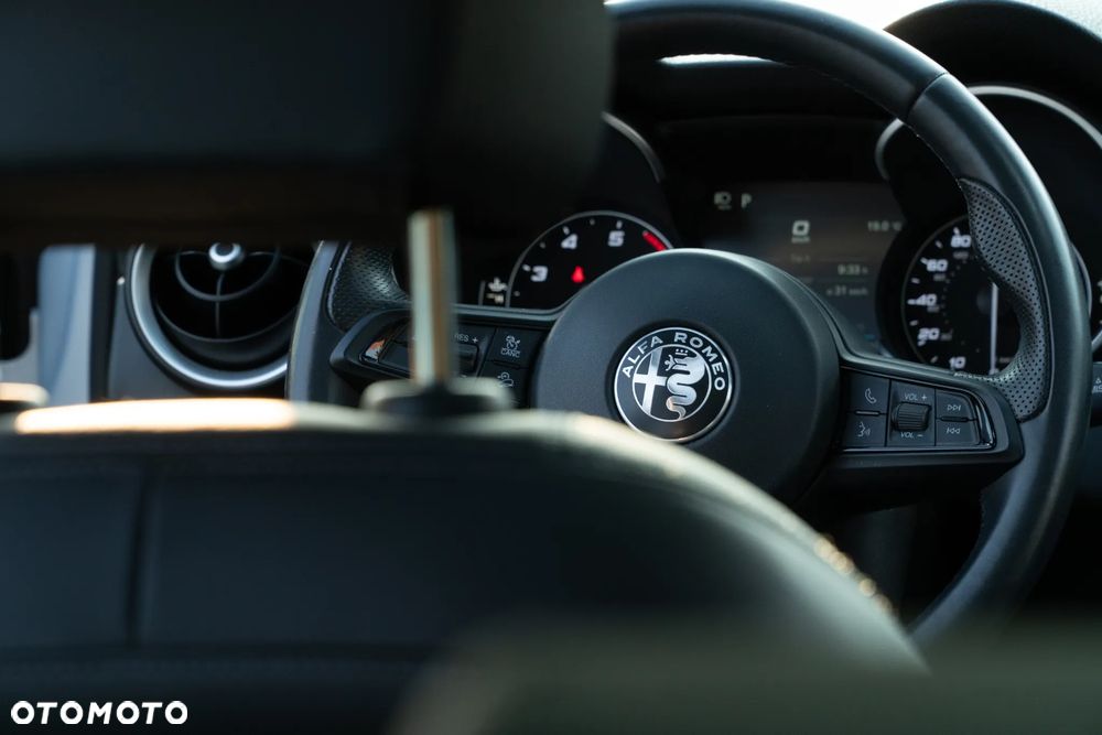 Alfa Romeo Stelvio 2.0 Turbo TI Q4 - 5