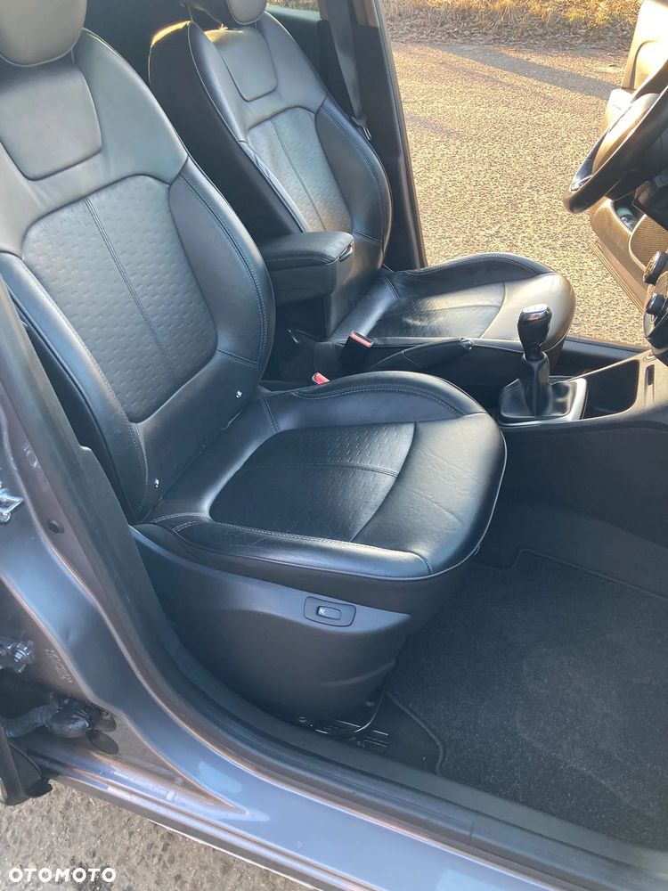 Renault Captur ENERGY TCe 90 Start&Stop Luxe - 22