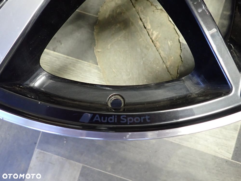 AUDI Q7 Q8 FELGA 22' ET26 4M0601025DN - 4