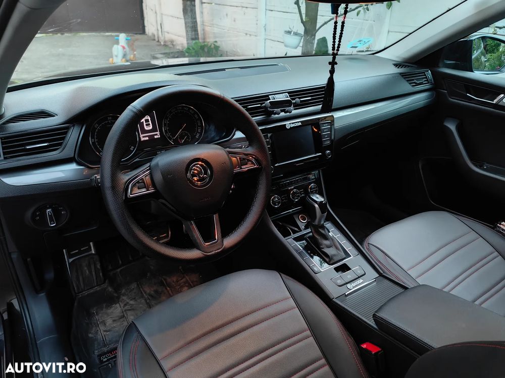 Skoda Superb 2.0 TDI DSG Active - 9