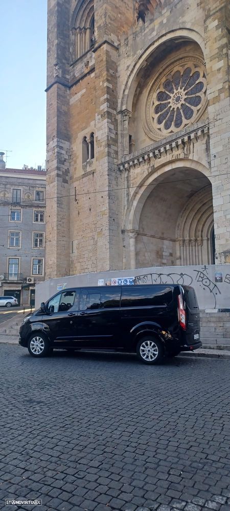 Ford Tourneo Custom 2.0 EcoBlue Titanium X - 24