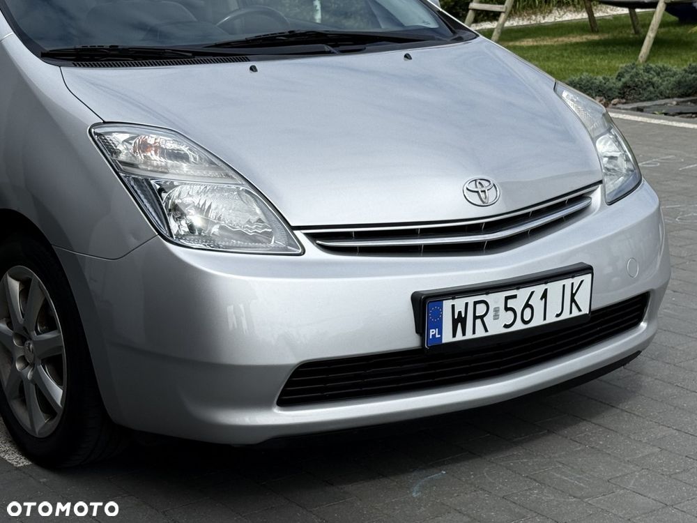 Toyota Prius 1.5 VVT-i Sol - 31