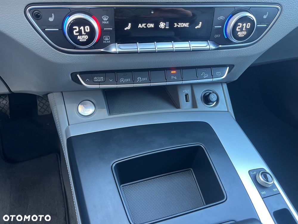 Audi Q5 35 TDI S tronic design - 27