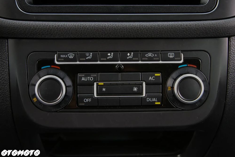 Volkswagen Golf Plus 1.4 TSI Comfortline - 19