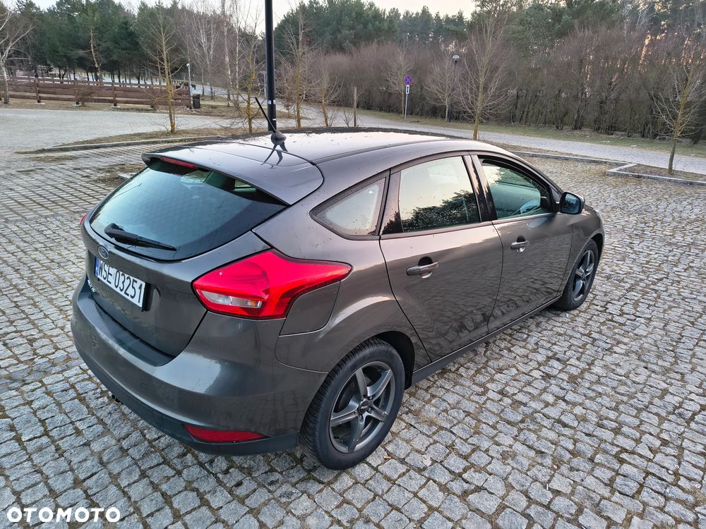 Ford Focus 1.6 Edition - 25