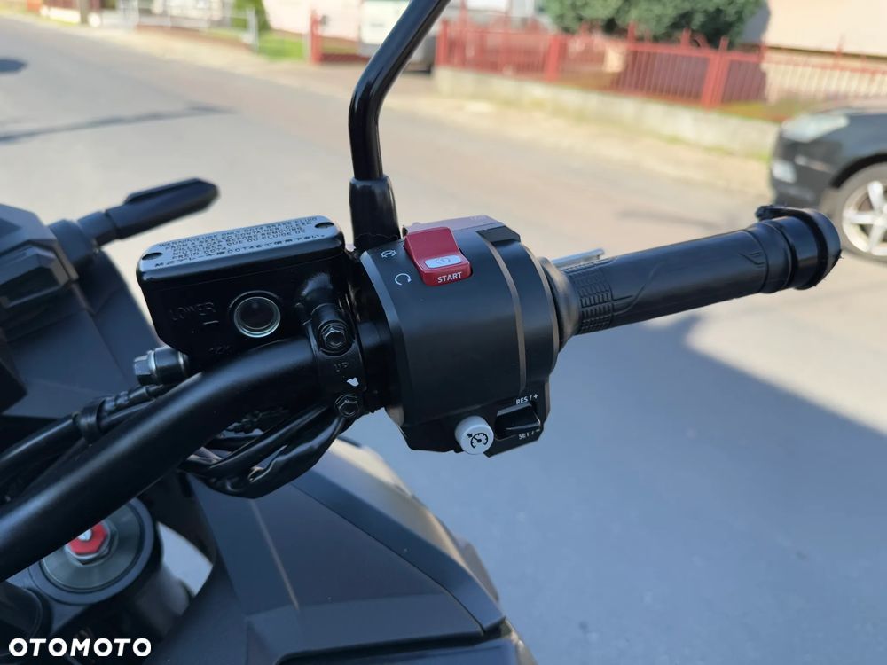 Honda CRF - 10