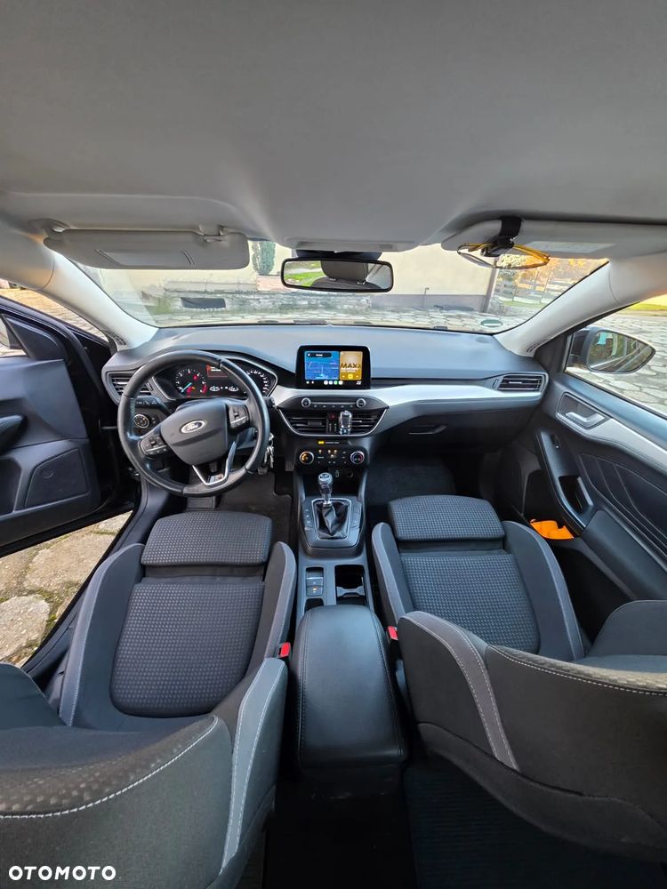 Ford Focus 1.5 EcoBlue Active - 11