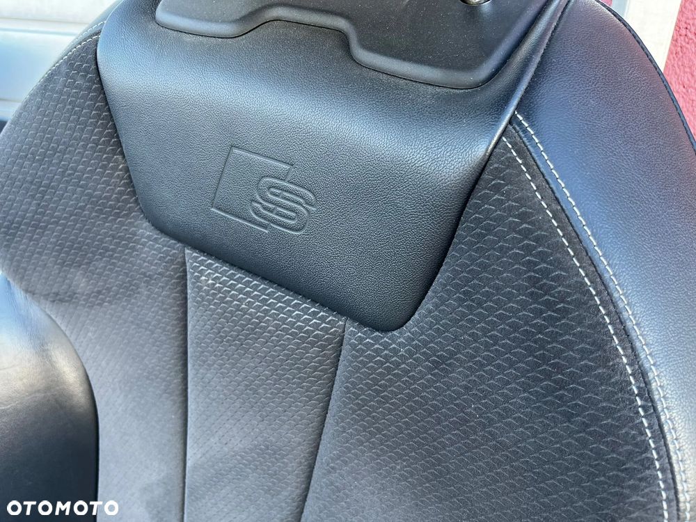 AUDI A4 B9 SEDAN S-LINE FOTELE WNĘTRZE KOMPLETNE STAN BDB EUROPA GRZANE - 9